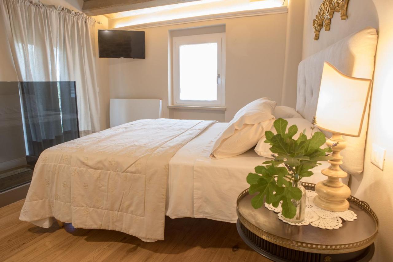 Double Room Spa Bath